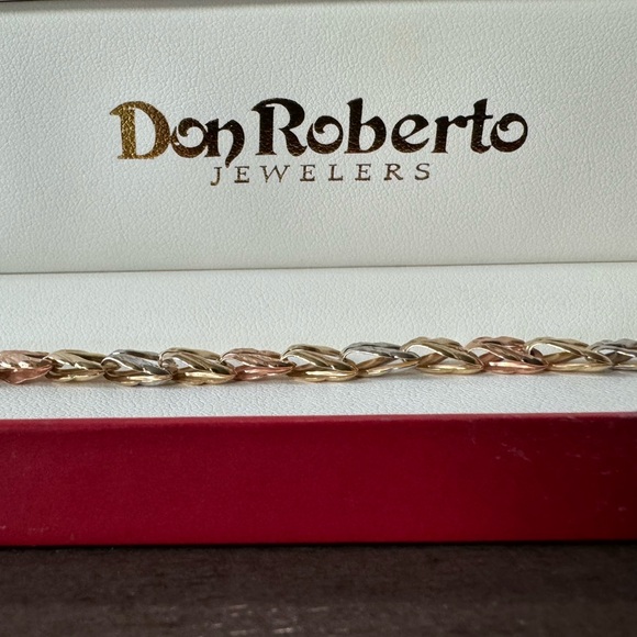 Don Roberto Jewelers 14k Tri Color Gold link Bracelet - Picture 5 of 8